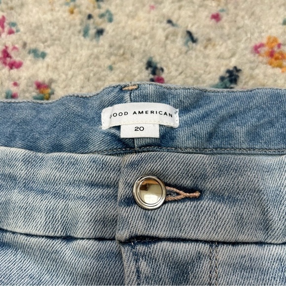 Good American Good Waist Distressed Jeans In Blue675 sz 20 - Picture 3 of 5